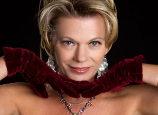 5 Dressing Tips You Must Use When Dating A GILF Shag A Granny UK